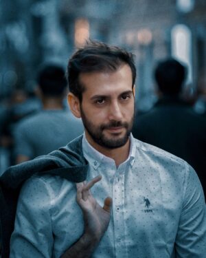 Gökhan Karacık Instagram - Aslında dönen insanlardı ihale Dünya’ya kaldı:) @seckincebeci