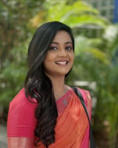 Actress Gomathi Priya HD Instagram Photos and Wallpapers July 2024