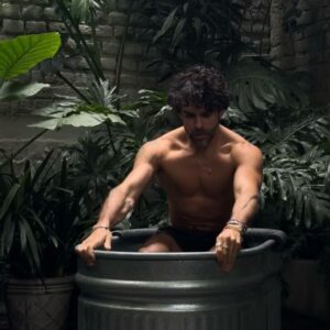 Actor Gonzalo García Vivanco HD Instagram Photos and Wallpapers August 2024