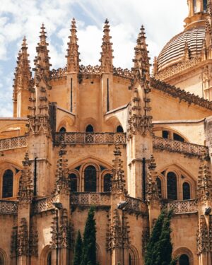 Gonzalo García Vivanco Instagram - Segovia  y  su belleza medieval!