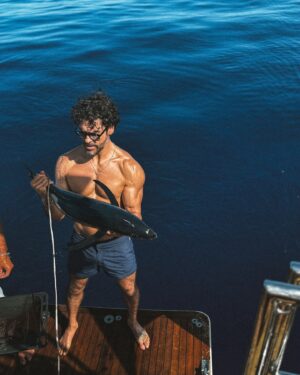 Gonzalo García Vivanco Instagram - Pure magic in the Jonic Sea!! @padmaii_magic 🇮🇹🐟🇬🇷
