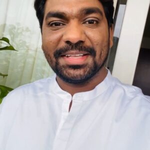 Gopal Dutt Instagram - arz bhi kiya hai, irshaad bhi kiya hai, aur shero shayari bhi! aapka intezaar kar rahe hai bas!

dekhna mat bhulna Zakir Ka Farzi Mushaira, Amazon miniTV pe bilkul free!!

#FarziMushaira #AmazonminiTV #FarziMushairaOnAmazonminiTV #ZakirKhan #Comedy #Shayari