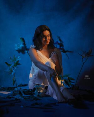 Gopika Udayan Instagram - 🌙

Photography: @pramodcaptures 
Stylist: @sahithi_patha 
MUA: @makeupbybakheeta