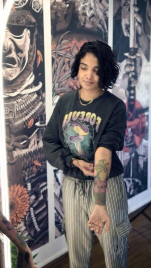 Gowry Lekshmi Instagram - ✨

#tattoo #high #spiritualjourney #psychedelictherapy #instatattoo #tattooedwomen #alientattooart #mushrooms #avoidgurusfollowplants
#thetruth #love