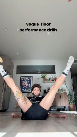 Gravity Balmain Instagram - I find it easiest to do these propped up on my elbows, but everybody is different! you may want to start on a softer surface — also, if you don’t have the hamstring flexibility to comfortably do this with your legs straight up, feel free to adjust the angle while practicing! there’s a million different variations and ways to do these movements but a structure like this can help build the control and fluidity necessary to make your own!