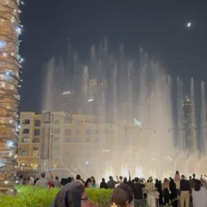 Gredmarie Colón Instagram - Day @ Dubai 🇦🇪. 

Dinner with a view. ⛲️🧆❣️

#dubai #dubaifountains #dinner #fyp #travel #summer