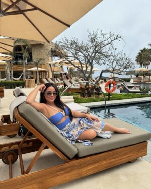 Gredmarie Colón Instagram - Weekend Escape ✈️❤️‍🔥🎂 @ Los Cabos 🇲🇽🏝️
•
•
Todos mis looks los consigues en @nostrumboutique 😎
¿Cuál fue tu fav?

#gredmariecolon #loscabos #mexico #escape #weekend