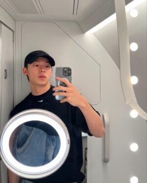 Greg Hsu Instagram - 生存報告