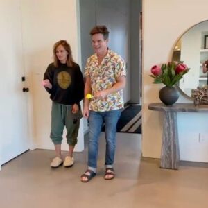 Greg Rikaart Instagram - Easter 🐣
