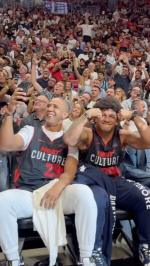 Gregory Rodrigues Instagram - Yesterday with my brother @gilbert_burns It’s your time!!!
Let’s go heat 🔥🔥🔥 @miamiheat 

#mma #ufc #robocop #durinho #gilbertburns #ufc299