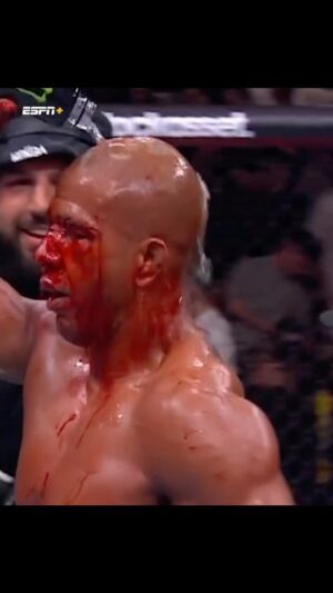 Gregory Rodrigues Instagram - What a night!!!! 🔥🔥🔥🔥 Manchester thanks one more time! I loved to be here and have this amazing experience!

#ufc #robocop #ufc304 #manchester
