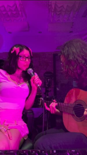 Greta Menchi Instagram - checkpoint affilato
˚　　　　✦　　　.　　. 　 ˚　.　　　　　 . ✦　　　 　˚　　　　 . ★⋆.
　　　.   　　˚　✭　 　　*　　 　　✦　　　.　　.　　　✦　˚ 　　　　 ˚　.˚　　　　　✭　.　　. 　 ˚　.　　　　 　　 　　　　 Il mio nuovo singolo si chiama COLLANE AFFILATE è nato a quattro mani con @wepro e mi rende felice poter dire che è ora tuo. Fuori ora il videoclip ufficiale creato by me, @davidemonachino ed una notte di luna 🌕