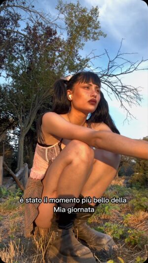 Greta Menchi Instagram - da domani torno Sailor Moon