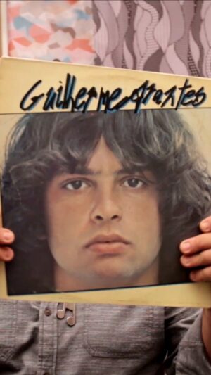 Guilherme Arantes Instagram - O ano era de 1979 e minha primeira filha, Marietta (  @sons_de__marietta ), chegava ao mundo e junto com ela uma canção muito importante para minha carreira. Conheça um pouco a história de “Êxtase”.

Essa e outras histórias fazem parte do documentário “As Histórias - Guilherme Arantes 40 Anos”. Confira no link de minha bio @guilhermearantesoficial

#GuilhermeArantes #AsHIstórias #Êxtase