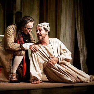 Guillaume Gallienne Instagram - Drelin, Drelin !!!!! Drelin, Drelin !!!!! A partir de ce soir 20h30 et jusqu'au 3 avril avec la troupe de la @comedie.francaise.officiel  nous nous retrouvons sur la scène de la salle Richelieu,avec LE MALADE IMAGINAIRE, la dernière pièce de Molière, dans une mise en scène de Claude Stratz.