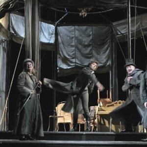 Guillaume Gallienne Instagram - Demain, samedi 27 juin, La Comédie Continue, encore sur la WebTV @comedie.francaise.officiel avec à 14h Fantasio d’Alfred de Musset, dans une mise en scène de Denis Podalydès.
Avec Claude Mathieu, Cécile Brune, Christian Blanc, Florence Viala, Guillaume Gallienne, Clément Hervieu- Léger, Adrien Gamba-Gontard
Capté Salle Richelieu en février 2009.