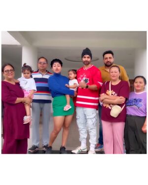 Gurmeet Choudhary Instagram - Collecting moment’s with @saffronstays and this time we visited Ivory Mansion in Pen Maharashtra.. No better place to be in during this monsoon season! 
We had a lovely time irrespective of how ill Guru was but it went all good and we made the most of our family time!! 
Thank you #SaffronStays for this beautiful stay and incredible hospitality ✨❤️
#WhereFamiliesBond