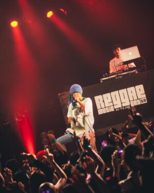 HAN-KUN Instagram - レゲエの日

ありがとうございました

1部ジャパレゲライブショウケース
2部ラバダブ

共に最高でした

あとは
深い音の旅
3部のハードタイム

大好きな時代を
感じに行くよ

素晴らしい1日

#レゲエの日　

📷 @junya_thirdeye