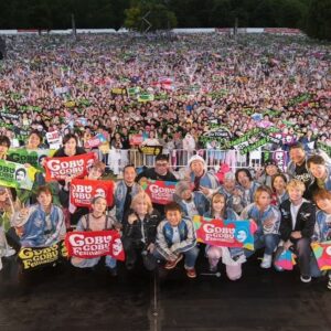 HAN-KUN Instagram - ハマダ歌謡祭

ありがとうございました！

世代を越えて繋がれる

音楽って
やっぱ良いね

音楽最高

ずっと歌って貰える曲を
残したいって
思った

頑張るぞ

その為にはカラオケだな

いつもありがとう

SixTONES 
レゲエ歌ってください😎

#ハマダ歌謡祭
#sixtones
#ジェシー #田中樹 
#湘南乃風 
#浜田雅功 さんの
#ごぶごぶフェス と同じ場所で
ワンマン 
#ハンパねぇ
