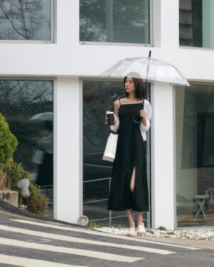 Ha Yeong Instagram - @artid_official 🖤