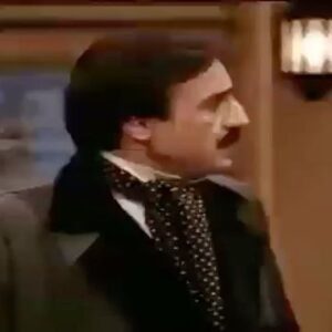 Habib Esmaili Instagram - آرزوی سلامتی بازیگر هنرمند  وهمکار مهربان عزت الله مهر آوران وبرای بهبودی این عزیز دعا می‌کنیم تا هرچه زودتر شاهد هنرنمایی او درعرصه نمایش باشیم ، صحنه ای از تله تئاتر قطارارواح درسال ۷۶ ازشبکه دوبه کارگردانی شادروان استاد رضاکرمرضایی بازیگرومترجم توانا  ودرکنار هنرمندان گرامی شهلامیربختیار، فریبامتخصص، شهره سلطانی، منظرلشگری، هنرمندفقید وبازیگرتوانمند پرویزپورحسینی، استاداسماعیل شنگله، علی عمرانی، بهزاد خداویسی ، قاسم پاکرو ، روح عزیزانی که درمیانمان نیستند شاد ویادشان گرامی و امیدواریم از شر ویروس منحوس کرونا  خلاص شویم و سلامتی واسایش به جامعه برگردد ودلها شادباشد #عزت_الله_مهرآوران #پرویز_پورحسینی #تئاتر#انجمن_بازیگران_خانه_تئاتر #بهزاد_خداویسی