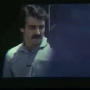 Habib Esmaili Instagram - کندن از دل بستگی ها و وابستگی ها مشکله. ولی نفس کشیدن تنها زندگی نیست زندگی وزنده بودن یعنی حرکت. ( سکانس پایانی فیلم مداربسته ساخته رحمان رضایی تولید ۱۳۶۳) مدیرفیلمبردار ی علیرضازرین دست. طراح چهره پردازی جلال الدین معیریان. موسیقی محمدرضاعلیقلی. سرپرست گویندگان ناصرطهماسب. بازیگران حبیب اسماعیلی. زنده یاد جعفروالی. منیژه محامدی. فریباشمس. زنده یادنعمت الله گرجی. شکوفه کوثری  منوچهرافسری. فرهاد نیکپور. زنده یاد مهری ودادیان. زنده یادحمیددلشکیب. فضل الله احمدی. افشین کاتبی. حسین نوری. وهنرمندان خردسال ان زمان. ارغوان اشتری وسیامک سراج زاده. 🌹🌹🌹روح درگذشتگان وهنرمندان عزیزی که درمیانمان نیستند شادباد