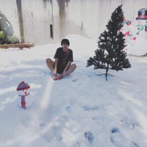 Hajime Shacho Instagram - 夏で暑いから雪降らせました