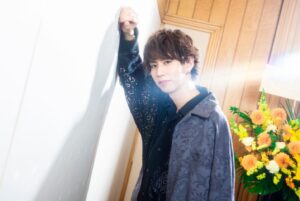 Hajime Shacho Instagram - TVガイドWebさんにインタビューしていただきました！

素敵なお写真ありがとうございます😭

撮影/尾崎篤志