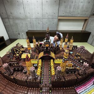 Hajime Shacho Instagram - 世界で５個セットしかないお菓子のお城