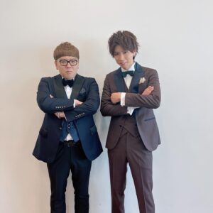 Hajime Shacho Instagram - HIKAKIN親分と一緒に雑誌の表紙になりました〜！
モデルプレスカウントダウンマガジン特別編集　1冊まるごとUUUM号
4月28日（金）発売です！
ぜひ見てね！🐶

カメラマン　masato moriyama