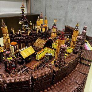 Hajime Shacho Instagram - 世界で５個セットしかないお菓子のお城