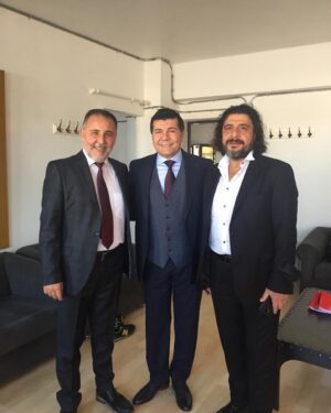 Hakkı Ergök Instagram - 40 yıllık dostluk #kemalbaşar #galiperdal #orhankılıç