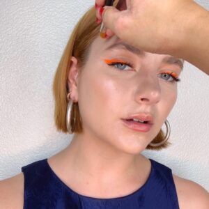 Haley Ramm Instagram - @lightasafeatheronhulu premiere ready 🍊 🍊🍊@chewchewtrain