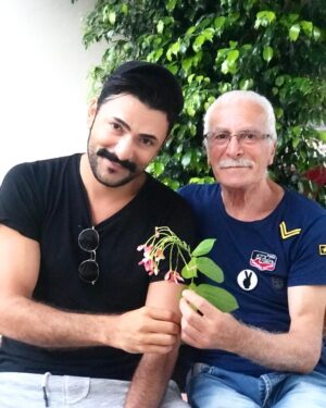 Halil Ibrahim Kurum Instagram - Baba🤴🏼