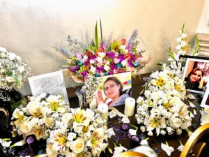 Hamid Goudarzi Instagram - مادر عزیزم روحت شاد🌹🙏🏻😢خدا رفتگان همه را قرین رحمت قرار دهد انشالا