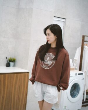 Han Chae-a Instagram - 착착