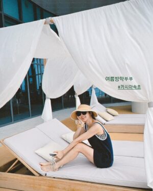 Han Chae-a Instagram - 여름 🌞
#cassiasokcho #카시아속초 #카시아