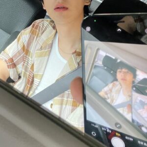 Han Do-woo Instagram - 가보자고오!