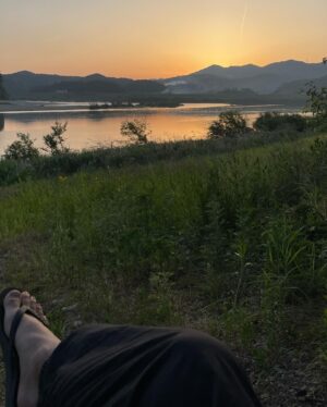 Han Do-woo Instagram - 🌿🌼