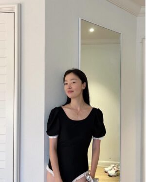 Han Seon-hwa Instagram - 앨범쏙📷🖤