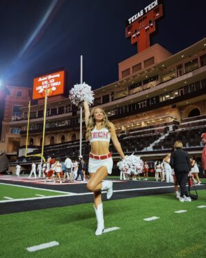 Hannah Colin Instagram - guns up!
It’s almost GAMEDAY🏈
-
-
-
#hannahgracecolin #gameday #texastech #pomsquad #techpom #football #explorepage #viral #college #texas #gunsup #redraiders