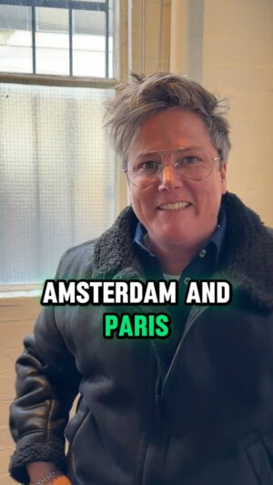 Hannah Gadsby Instagram - Hallo, Bonjour, G’day PARIS & AMSTERDAM...I ‘heard‘ your ‘calls’. So now I bring WOOF! to you. I have a lot to tell you. You'll love it. 🐋

Link in bio to sign-up for presale.