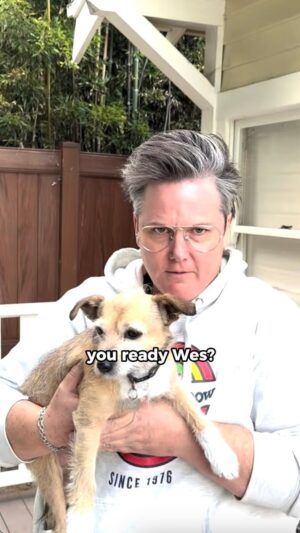 Hannah Gadsby Instagram - Canberra, Brisbane, Adelaide...I didn't forget about you...I'll be back home in the dead of winter, which seemed like a good time to come visit you and tell you some things in person. That is to say, tickets to my new show WOOF! are on sale now. See you there...
 
📍Canberra, 25 July
📍Brisbane, 27 July
📍Adelaide, 2 August