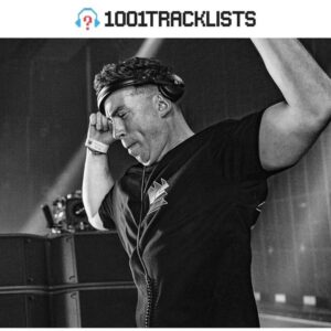 Hardwell Instagram - Choose your favorite (1-10) 👇 @hardwell took it back to the legendary bigroom era with an unreal throwback set at @tomorrowland’s Freedom Stage, bringing back all-time @revealedrec classics, signature edits, and even his unreleased collaboration “Music Box” with @martingarrix 👑🔥

Watch the full set on Hardwell’s YouTube channel 📺

Track IDs are pinned in the comments below 📝 Follow @1001tracklists for more of the freshest dance music daily!

#hardwell #tomorrowland #tomorrowland2024 #bigroom #revealedrecordings #tml2024 #freedomstage #wandw #blasterjaxx #martingarrix #1001tracklists