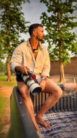 Harshvardhan Rane Instagram - Dream is life,
then Life is dream !

#Study #Safari #Sleep 🔁
@saibarlrana @lightmen.in