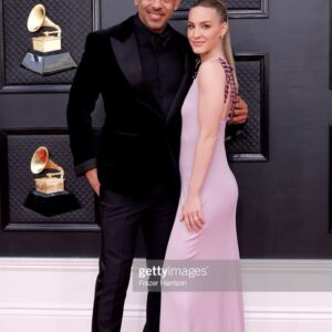 Harvey Mason Jr. Instagram - A beautiful night celebrating music and the talented music people with my beautiful wife at at the GRAMMYS! Thanks to all my family, friends and peers who came out and supported. Big thanks to my @recordingacademy and @harveymasonmedia teams for all the hard work over the last few months to make it happen!