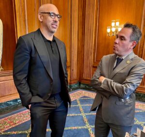 Harvey Mason Jr. Instagram - Such a meaningful and impactful few days in our Nation’s Capitol. Thank you to @tammyhurt and all the elected leaders and members who showed up to represent all music people and advocate for our rights. Thank you to @todd_dupler and the academy staff for all the hard work to pull together such an inspirational and stimulating few days. Thank you to all the members of Congress and @whitehouseope46 for your generosity of time and having the concern enough to want to listen and learn about our music community’s concerns. Finally, in a time full of discord and dissonance, thank you to all the amazing people who make, distribute, listen to, support, and love music and believe in its power to MOVE THE WORLD! #grammysonthehill