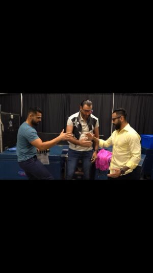 Harvinder Sihra Instagram - When Roberto Luongo finally gets the Stanley Cup ring! 

Congratulations, @thestrombone1 🏒 #Canucks @nhl