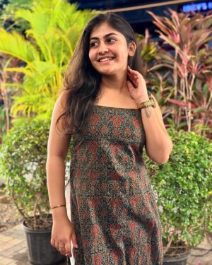 Hasini Anvi Instagram - A glimpse of serenity 🤍
Amma’s clicks are always perfect.🥰

Outfit : @diva_designer_studio_ 

#hasini #hasinianvi