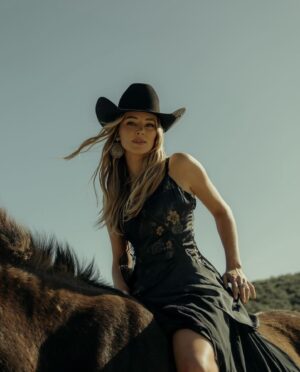 Hassie Harrison Instagram - Hey friends, just wanted to let you know my cover feature of @cowgirlmagazine hits stands this week! Grab a copy if you can. Means the world.